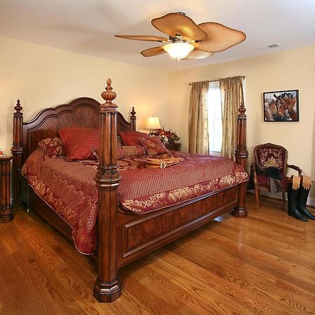 Bed and Breakfast Bluegrass Country Estate La Grange Экстерьер фото